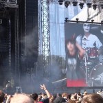 Megitsune – Babymetal live at Rock in Vienna, June 2015 – YouTube